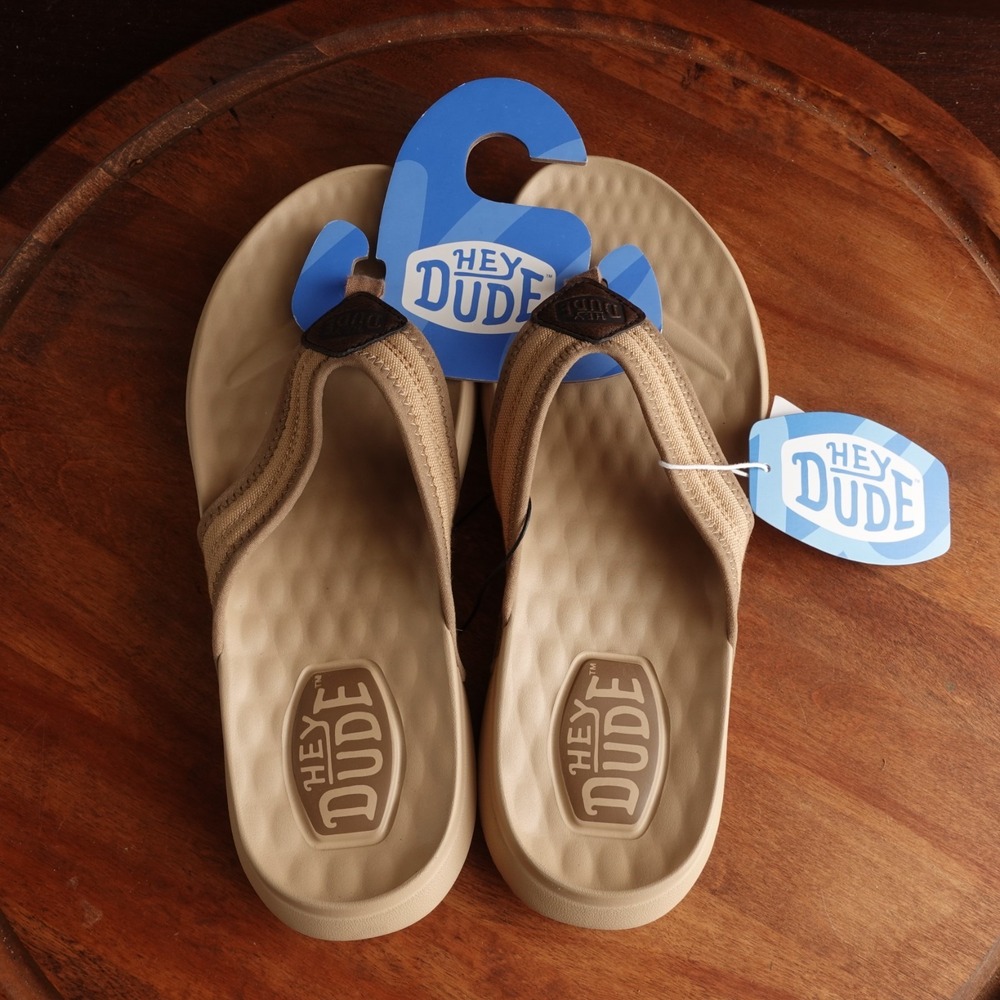 Hey Dude Sandals Mens Size 8 Tan Myers Flip Sport Mode Coastal Beach Shoes NWT